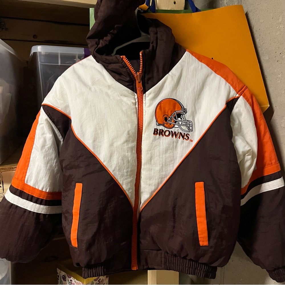 Reversible youth Cleveland Browns jacket (size XL)